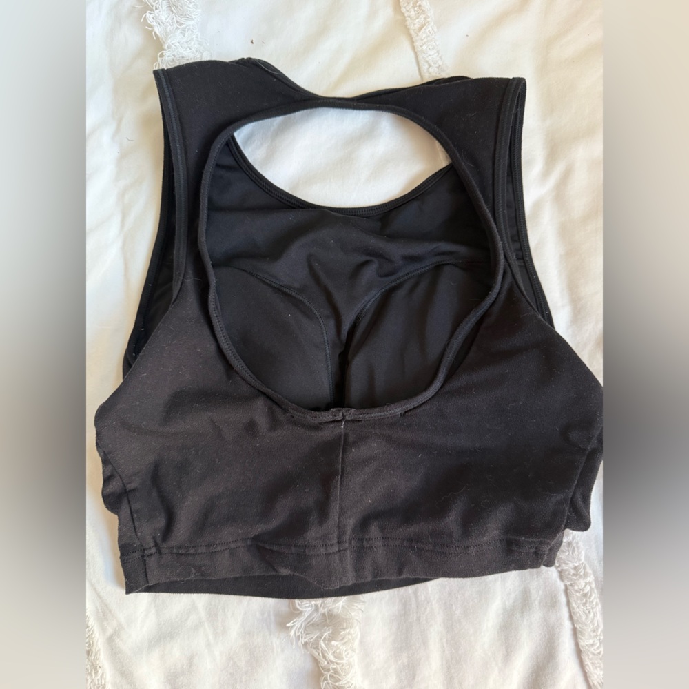 ALO Yoga Black Crop Backless Tank Top - Picture 6 of 8